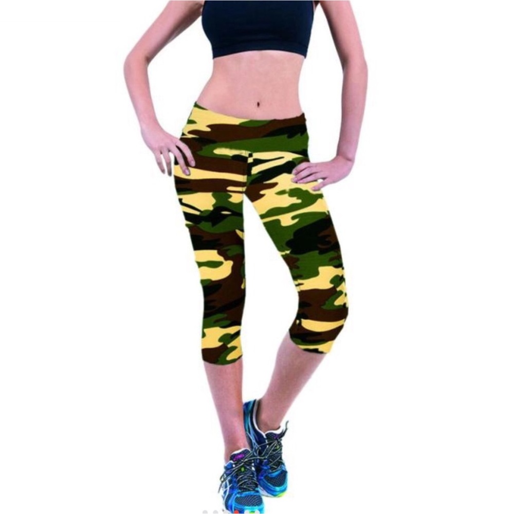 Camouflage Capris Leggings Women Size S/M